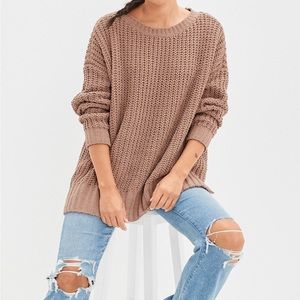 🔺Sold🔺NWOT AE Slouchy Snowsoft Sweater